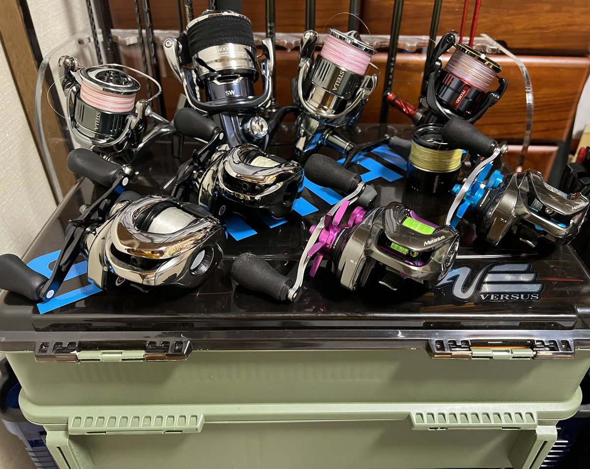 0208Kenshiro's tweet photo. 眺めているだけで幸せ
でも、ものすごく釣りに行きたくなる…

#SHIMANO #megabass #evergreen #ショアジギング #エギング #バス釣り #トラウト https://t.co/FYNf6uC4ws