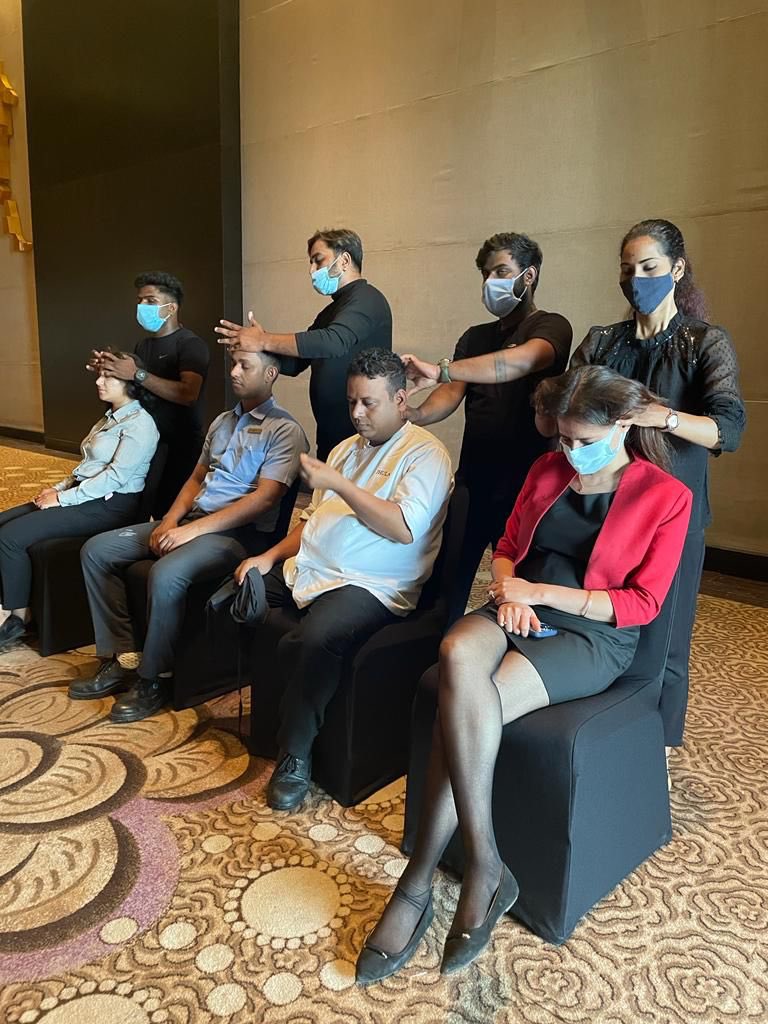 ShobhitSawhney's tweet photo. “Health is a state of body. Wellness is a state of being.”
Fun filled week dedicated to wellbeing at @ParkHyattHyd marking Hyatt’s Global Wellbeing Week. We took time to prioritise our own wellbeing & extending care for others.
#HyattWellbeingWeek #HyattWorldOfCare #ParkHyatt https://t.co/SsD0VDGUsd