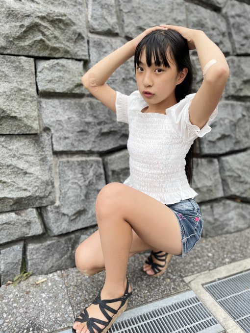 Twitterのコスプレ画像15