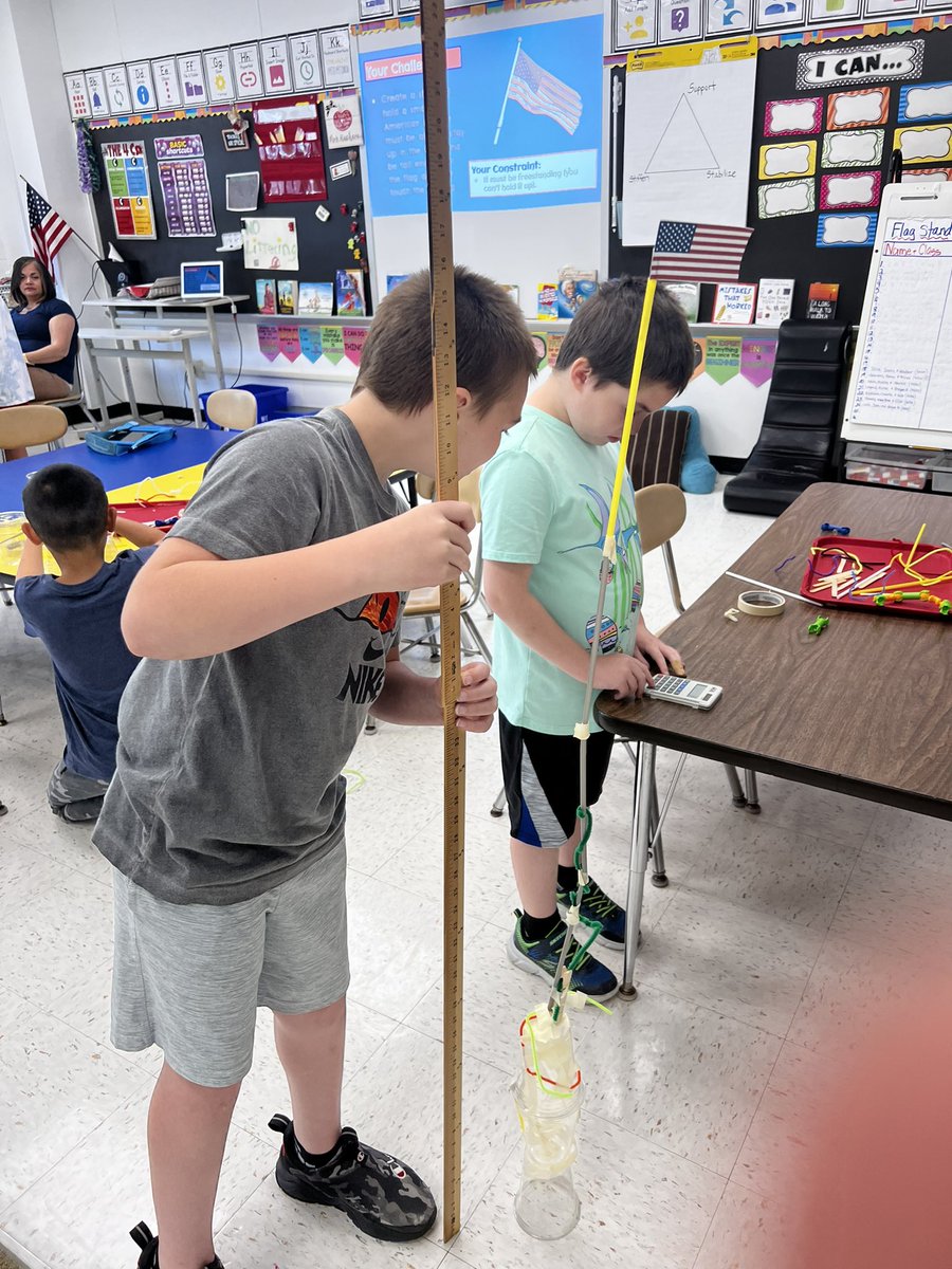 MTL_KucheraGAP's tweet photo. 1st and 2nd grade STEM students had so much fun building flag stands in honor of Memorial and Flag Day! We even had some friendly competition between classes with the winning stand measuring 54β! #csinspire https://t.co/19ffwOZCJi