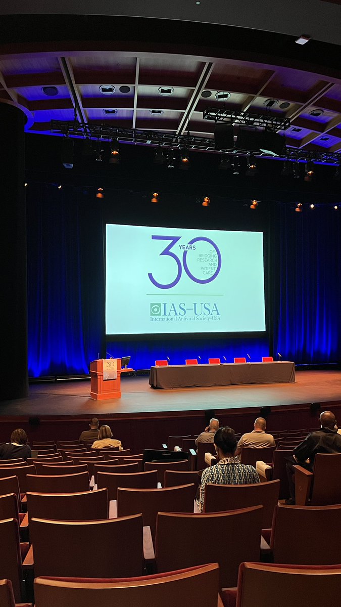 hanging out for the day 😊