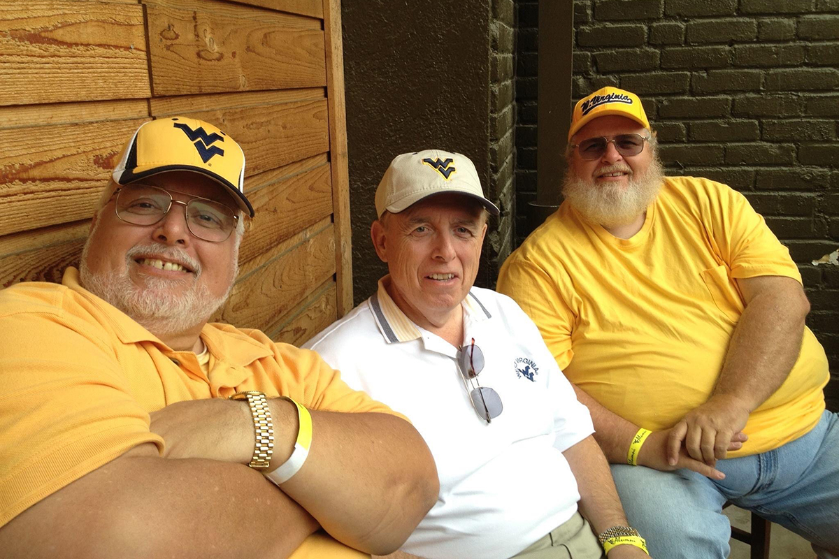 WVUFoundation's tweet photo. "We want to ensure that no one has to leave the state to achieve their dreams.”

Full-ride scholarships at WVU College of Applied Human Sciences, Chambers College aim to keep students in West Virginia 👏 https://t.co/0sPkPuDqmw https://t.co/0CYqtiSQ37