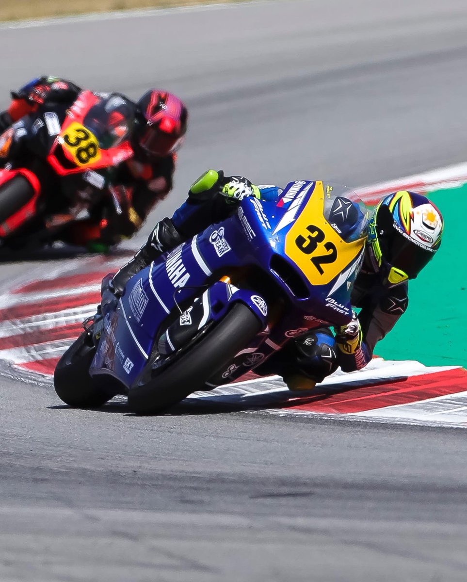 Team_Stylobike's tweet photo. JUNIORGP

Great job @mckinleykylepaz getting P13 in the first race and getting another P13 again in the second race 👏🏻🏁 

Gran trabajo @mckinleykylepaz logrando ser P13 en la primera carrera y siendo de nuevo P13 en la segunda carrera 👏🏻🏁

#bluisfast #raceyourflag https://t.co/cXx4sNBvsu