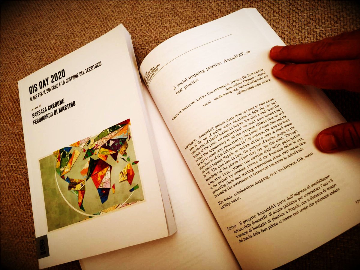 _CleaNap's tweet image. Finalmente tra le mani la pubblicazione sul progetto #Acquamat presentato al #GISDay2020, quale modo migliore per celebrare i nostri 11 anni? Check: aquamat.org per approfondire la tematica e segnalare le fontanelle sul proprio territorio. #acquapubblica