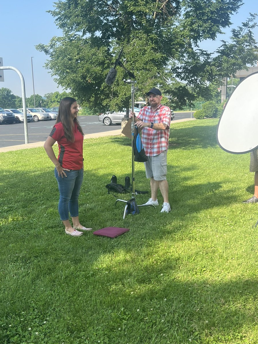 crookbailey2013's tweet image. Solar panel installation begins and we are talking about Reds Community Fund Community Makeover! Thank you Sonlight for coordinating volunteers for the install! @PCSDViking #vikingdiff