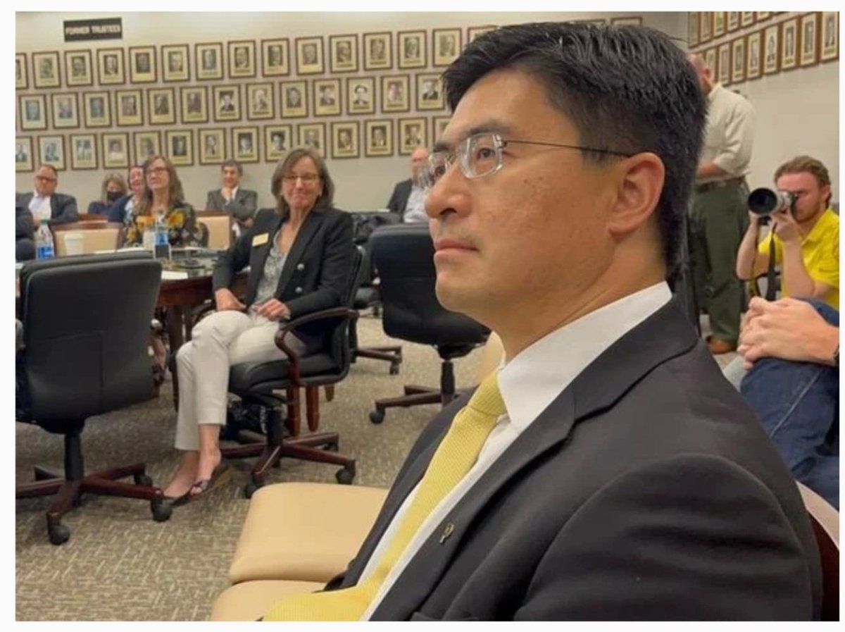 TimesSquareMed1's tweet photo. President of Purdue University, Jiang Meng.👍❤️ https://t.co/oNzHtZVX3C
