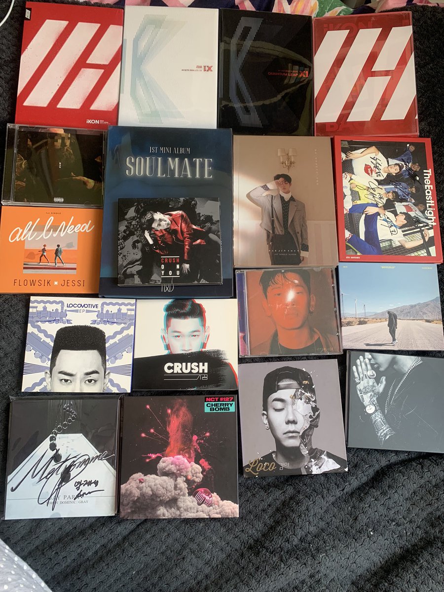 naysako's tweet photo. WTS 

ikon, hangyul, hanbin, jonghyun, kevin, twice, jennie, siyoung, x1, nct, khh krap 

THIS MUST BE SELL THIS ASAP, THEREFORE ALL PRICES ARE TO BE AGREED! 

please rt!! 

ww shipping 
eu based 
paypal or bank transfer https://t.co/fsA8sM8OSl