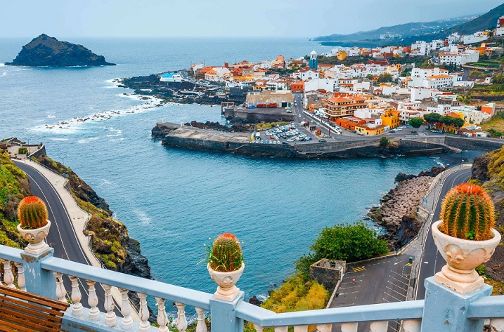 Travitinerary's tweet photo. Tenerife Island, Spain 🇪🇸 https://t.co/3ltn7cDvAe