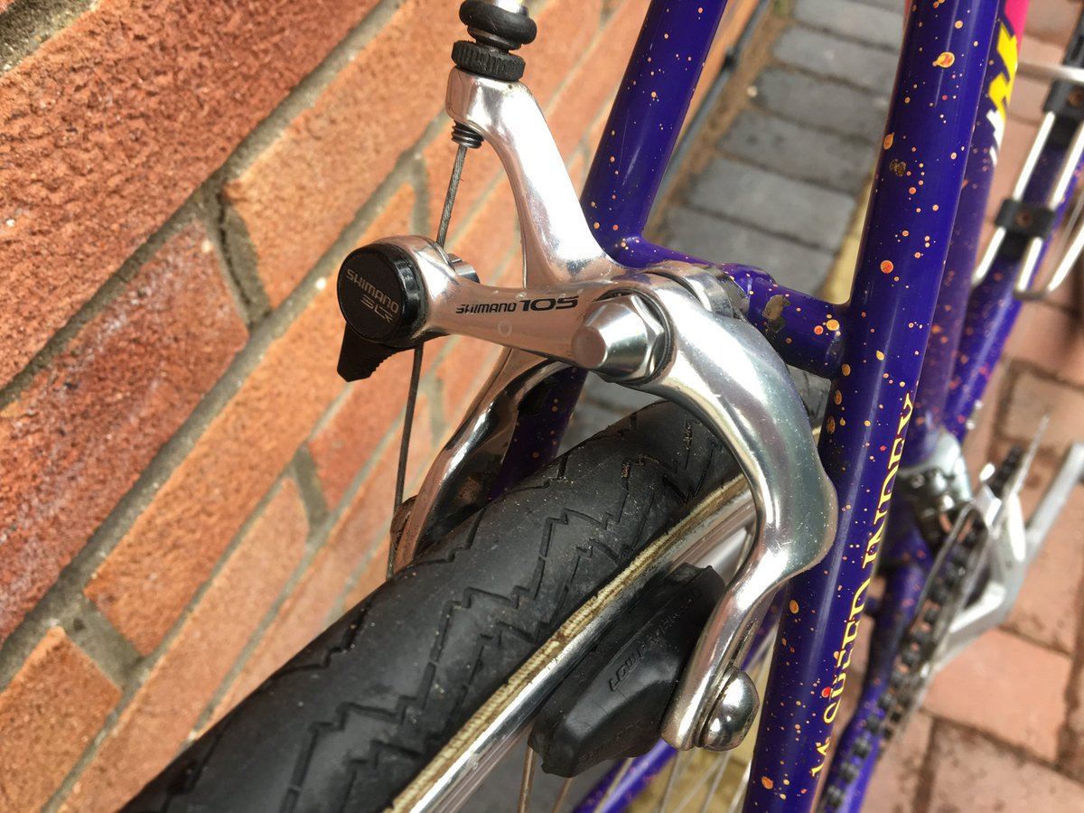 PICollard's tweet photo. Rightโฆ setting aside efficacyโฆ and what level of performance is actually requiredโฆ we can all agree that rim-brake callipers LOOK nicer than disc brake callipers, right? (Especially retro ones). #LightBlueTouchPaper https://t.co/U5tjB2JNCT