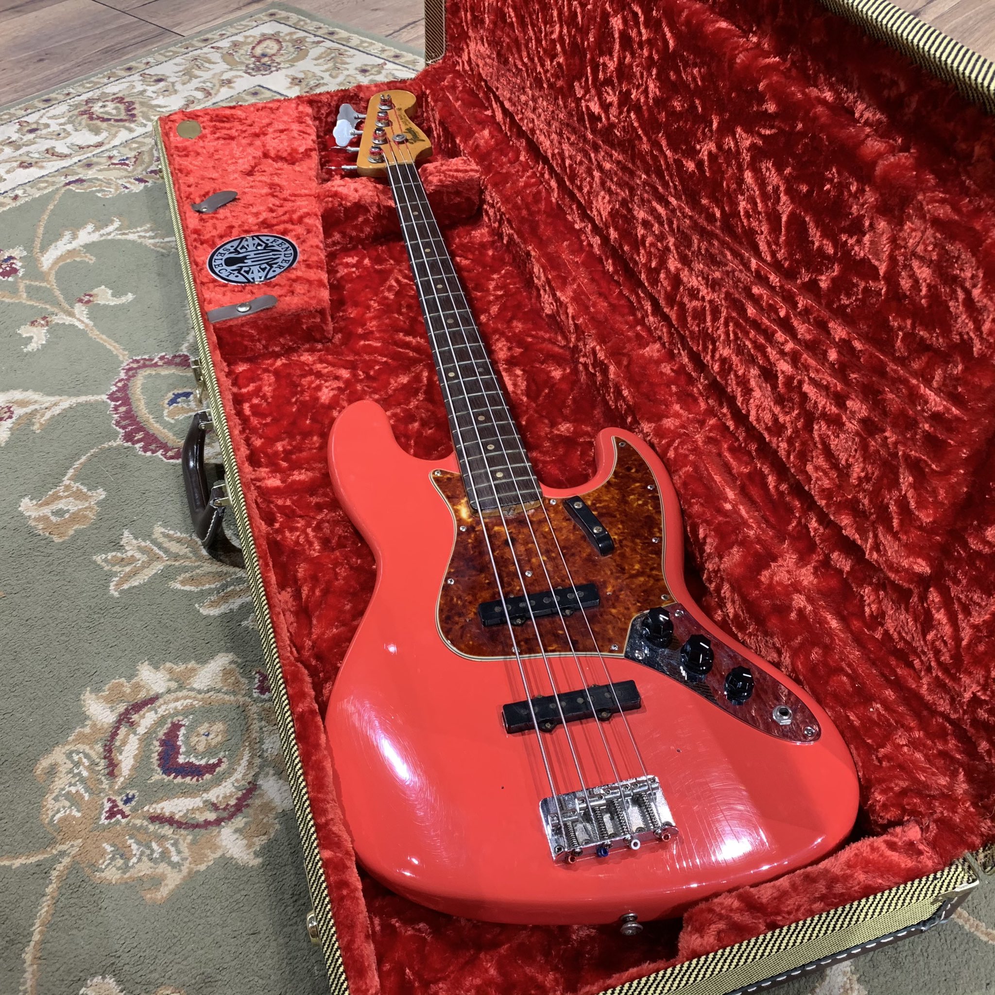 Guitar Galleries on X