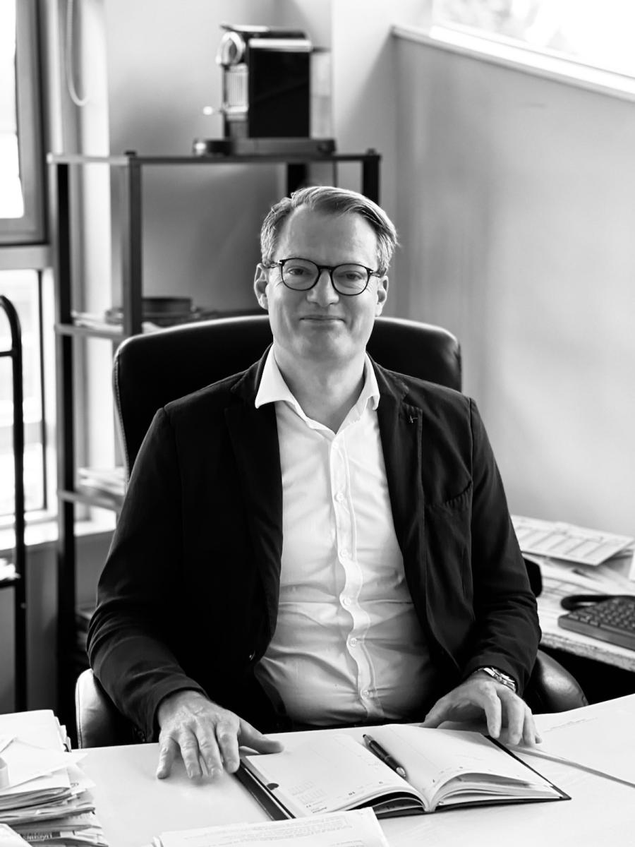 #Recrutement de Jean-Marc PELAZZA au poste de Délégué Général du <a href="/medefrouen/">MEDEF Métropole ROUEN Normandie</a> depuis le 07 Juin 2022. Il s’est forgé dans l’#accompagnement des chefs d’#entreprises et maitrise les rouages d’une organisation professionnelle. Le <a href="/medefrouen/">MEDEF Métropole ROUEN Normandie</a> ouvre une nouvelle page de son histoire.