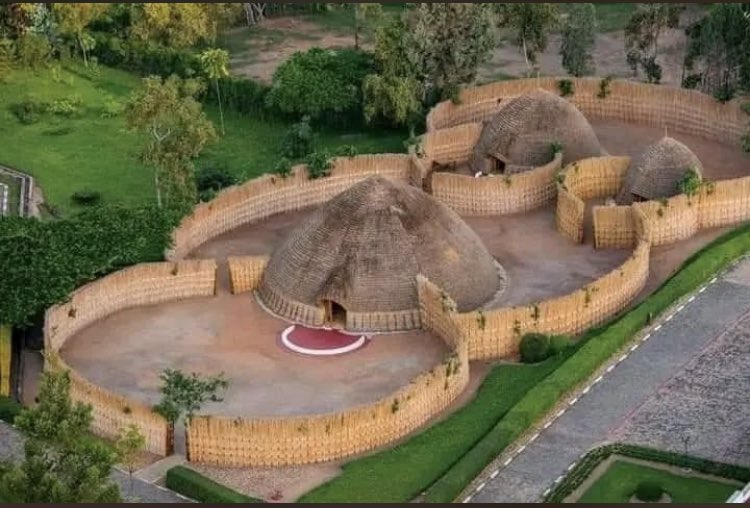 msjallow1993's tweet image. My dream home 🛖 #Fula #NiceEnvironment  #hut🛖