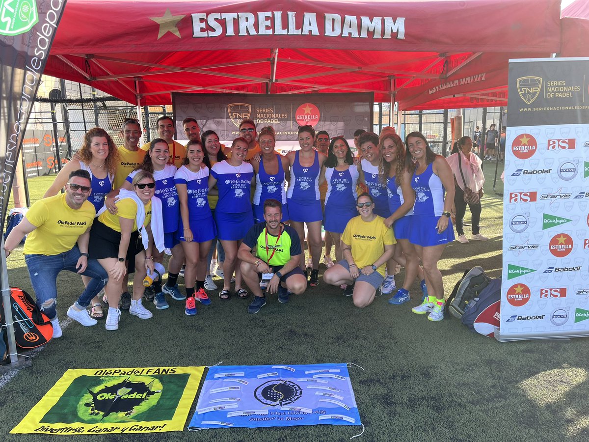 padelsanlucar's tweet photo. #masterinternacional
Nuestro equipo femenino en el master de valencia disputado este fin de semana pasado.
#padel #lucuspadelsolis #olepadel #sanlucarlamayor https://t.co/iTIrqjc09a