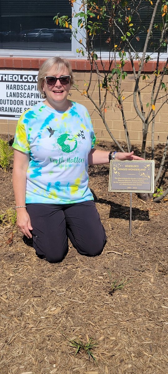 nanjemoycreek's tweet photo. It's only fitting to have this event the week before the dedication ceremony of a birds and butterfly garden in Deanna's name. Can't think of a better send off as she rides off into retirement! Many congratulations Deanna! @sciwheeler @JCParksES @CCPS_Science @CCPS #bagitcc https://t.co/3PFpeckhn0