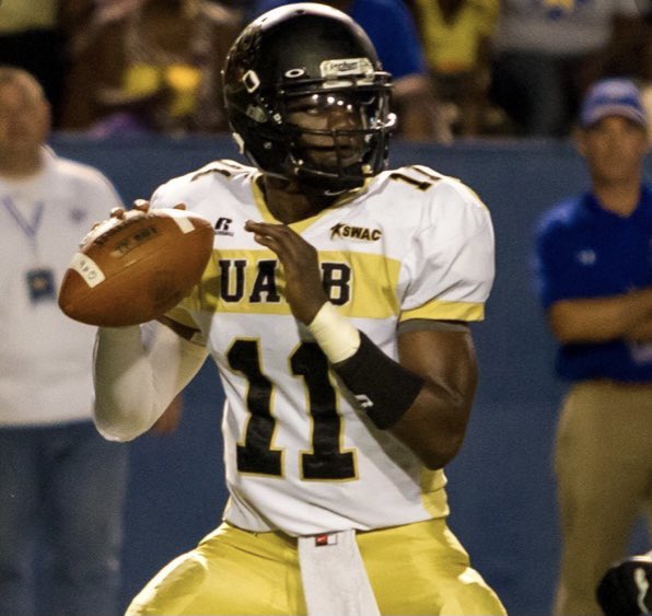 The Southwestern Athletic Conference would like to send thoughts, prayers and sincere condolences to the family and friends of former University of Arkansas-Pine Bluff (<a href="/UAPBLionsRoar/">𝐆𝐨𝐥𝐝𝐞𝐧 𝐋𝐢𝐨𝐧𝐬 𝐀𝐭𝐡𝐥𝐞𝐭𝐢𝐜𝐬</a>) student-athlete Benjamin Anderson #SWACNation