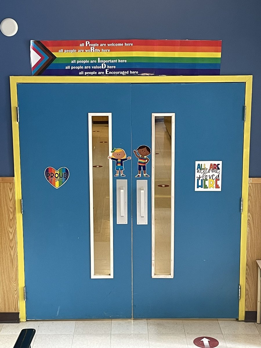 Woodland_ElemNL's tweet photo. We kicked off #PrideWeek at Woodland today by learning the meanings of the colours in the traditional pride flag, and by raising our handprint flag. @NLESDCA https://t.co/ueF9xrUhxu