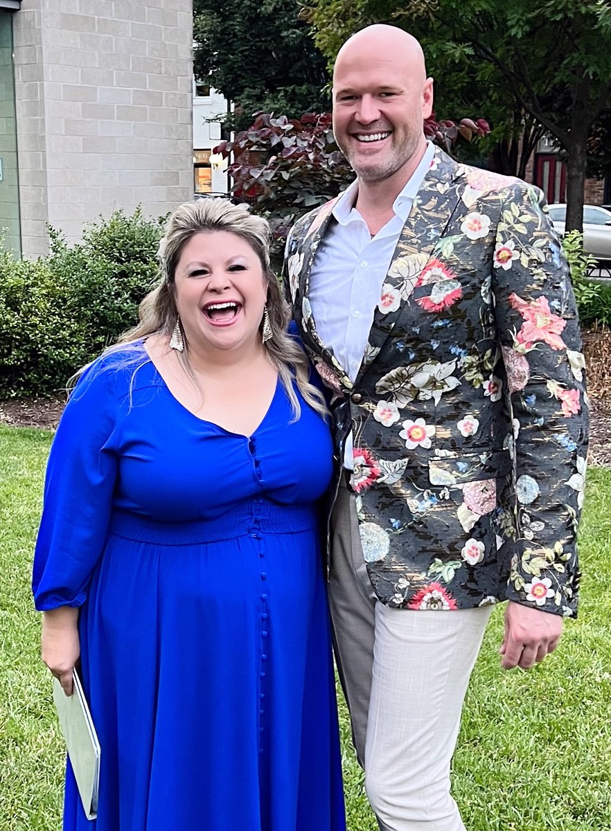 QAM roster artists Amber Wagner and @_Zachary_James_ lent their glorious voices to yesterday's @cincinnatiopera Washington Park concert, kicking off the company's summer season with a Pirates of Penzance preview for a delighted audience!