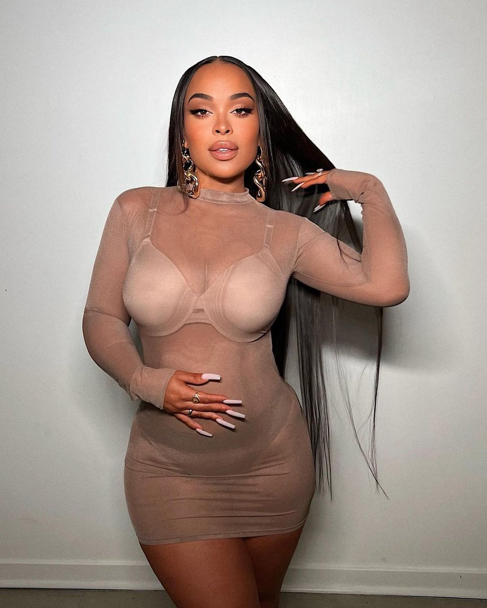 itsthebarker's tweet photo. The OG of IG.. IYKYK β¨οΈπ
πΎ #HeatherSanders https://t.co/j4GQEB3dsn
