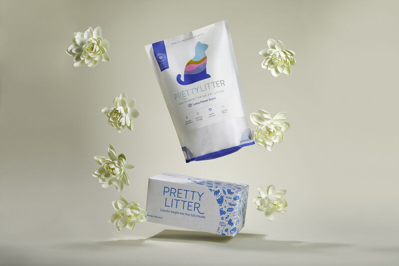 We’re happy to introduce our NEW, naturally scented PrettyLitter that provides the same amazing benefits as the original, with an extra layer of odor control. Say hello to the Lotus Flower Scented PrettyLitter. 🌸✨