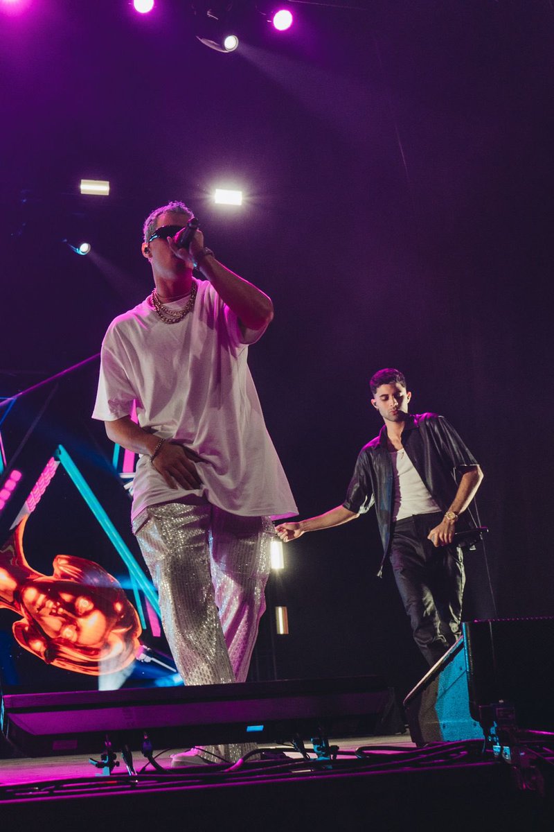 CNCOmusic's tweet photo. Aquí solo flow! https://t.co/wJ0Qqvxyqd