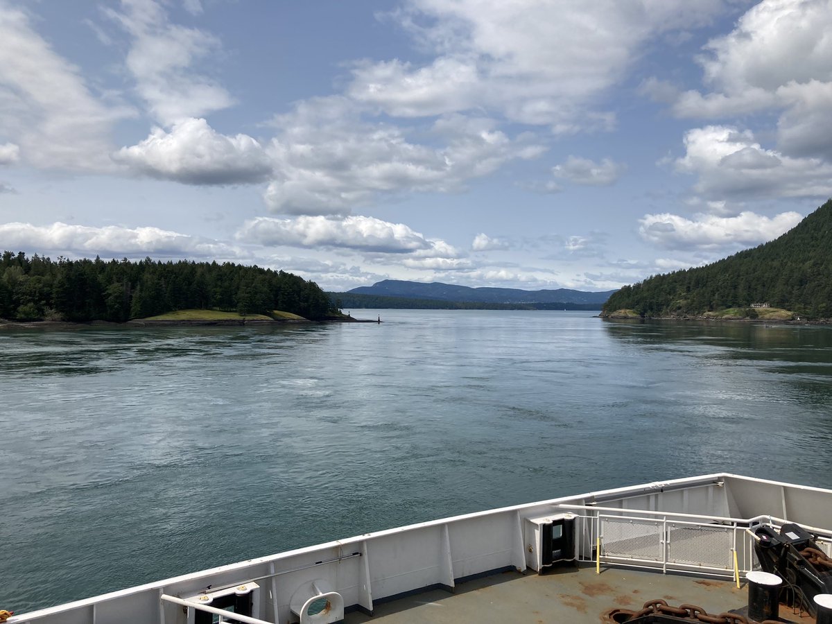 BCCardiacKid's tweet photo. “Would the driver of the white Audi on deck 4, please return to your car. Your pretentious alarm is annoying the f*ck out of us.” #ActivePass #islandlife https://t.co/rCAC3yMudi
