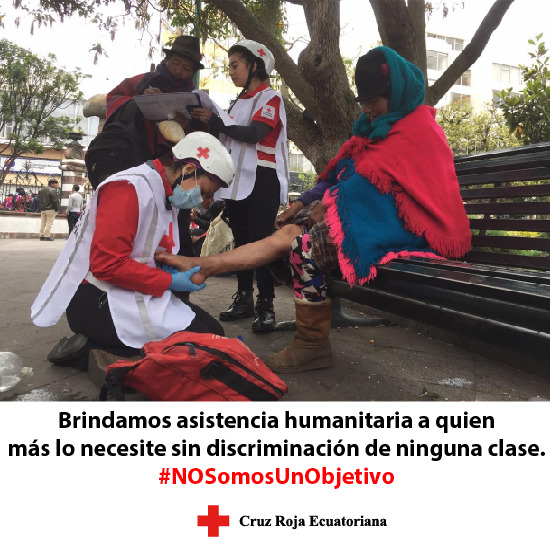 cruzrojaecuador's tweet photo. #NoSomosUnObjetivo #ParoNacional https://t.co/iXQJJI3197