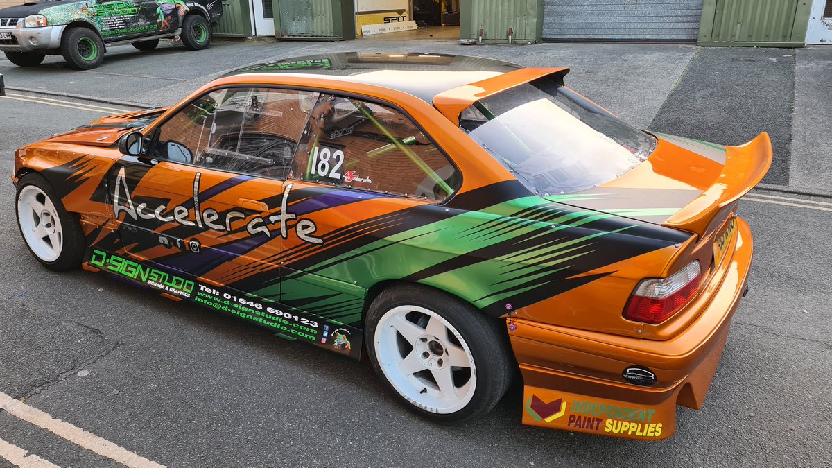 dsignstudio1992's tweet photo. Here's a good one to start the week! Jay walters's car came in very orange, then we turned it in to a race car with the help of @metamarkuk #M7 matte black and printed #M7 silver.
Hope the weekends Formula G went well for him!
#dsignstudio #MilfordHaven #Pembrokeshire #Graphics https://t.co/m0qUvkP00u