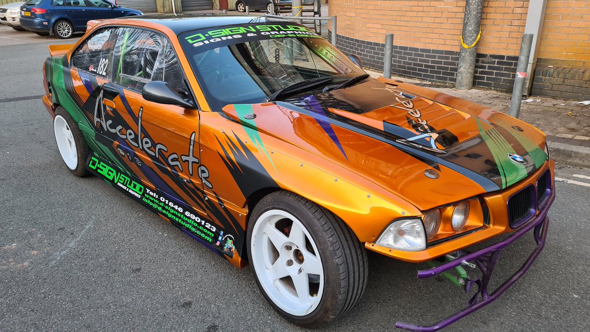 dsignstudio1992's tweet photo. Here's a good one to start the week! Jay walters's car came in very orange, then we turned it in to a race car with the help of @metamarkuk #M7 matte black and printed #M7 silver.
Hope the weekends Formula G went well for him!
#dsignstudio #MilfordHaven #Pembrokeshire #Graphics https://t.co/m0qUvkP00u