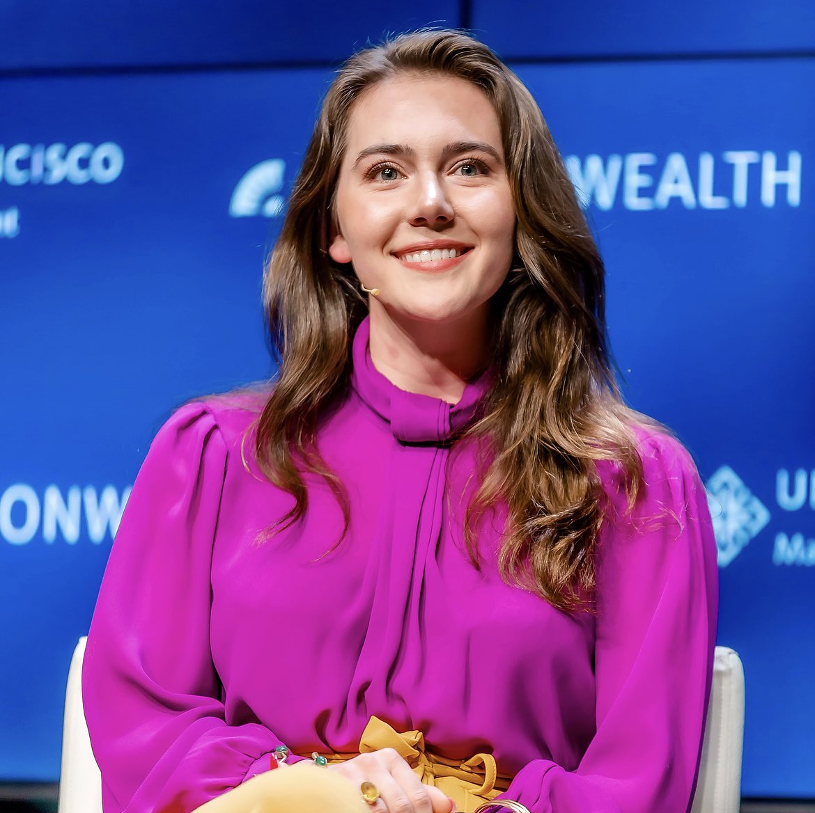 In a world that tries to muffle women’s voices, it felt damn good to be brought out and mic’d up to share my thoughts &amp; insights! 🧠🎙👊🏻 Thank you to <a href="/USFSOM/">USF Management</a>’s Innovate for Good conference for including @carbonzerofinancial on your financial services panel! #climate #fintech