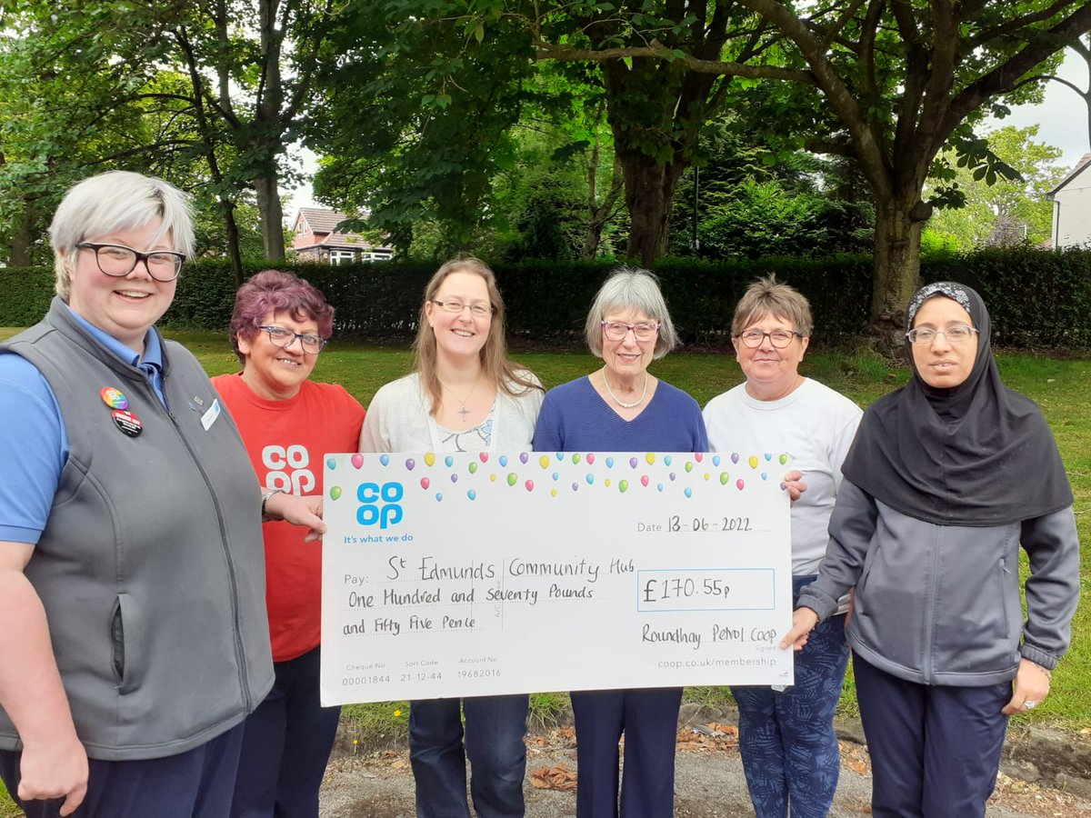 Visiting @StEds_Roundhay today with a much needed donation raised from our charity quiz for their Community Hub!We chatted with volunteers and members of the community accessing the food share that we support! #FoodShare #FeelGood #CoopRadio @coopuk @JoshMcNaboe @TasneemSuleman5