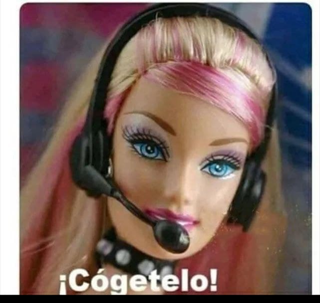SexshopKamadeva's tweet photo. -Mi amiga: Me gusta alguien y me está escribiendo
-Yo:
#meme #santaigodechile #amigos https://t.co/E3scdZUKkW