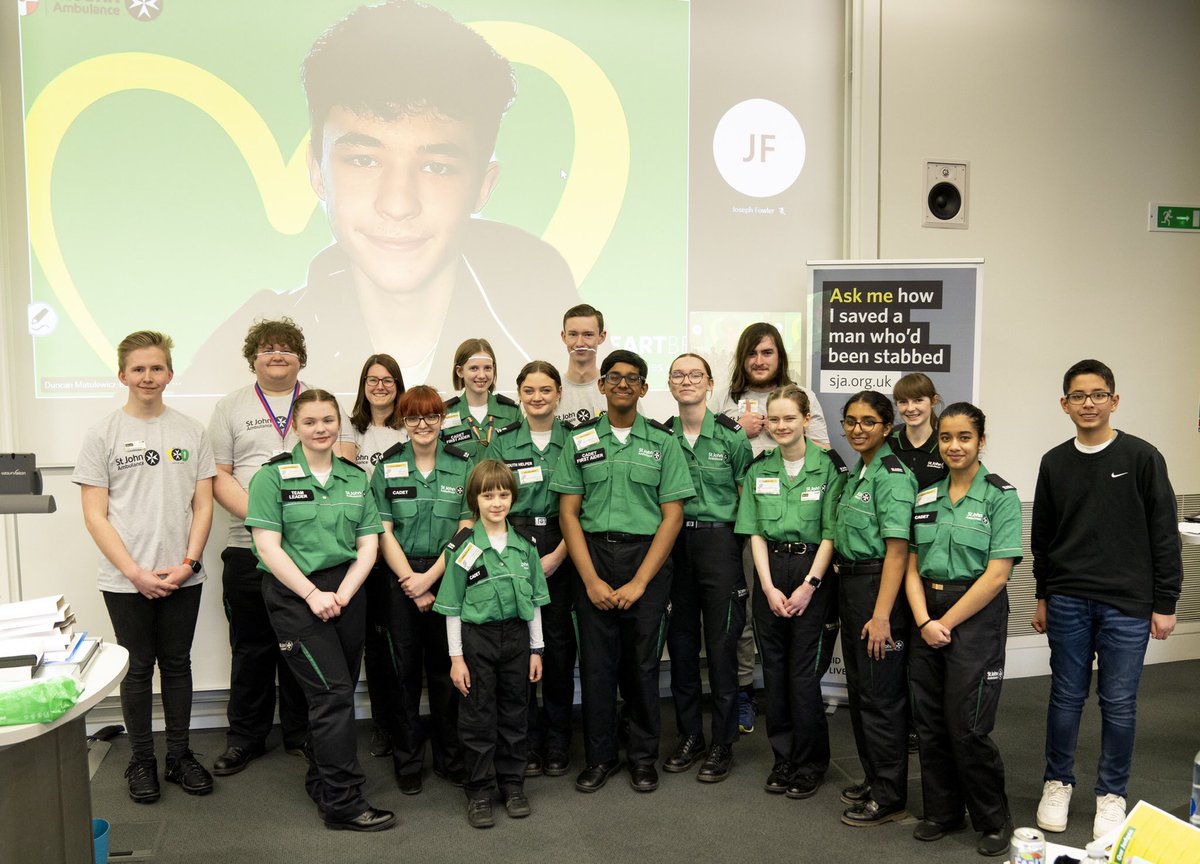 _noetics's tweet photo. I admit it, this was more fun than I expected! Here are my photos of:
• #CadetReporters residential in February
• Meeting other St John people in @iwill_movement
• Cadet speaking competition in March
• Edmonton’s awards night
I nominate @PBush1 and @Amberelj!
#YearOfYouth https://t.co/9Ry4XxgMIn