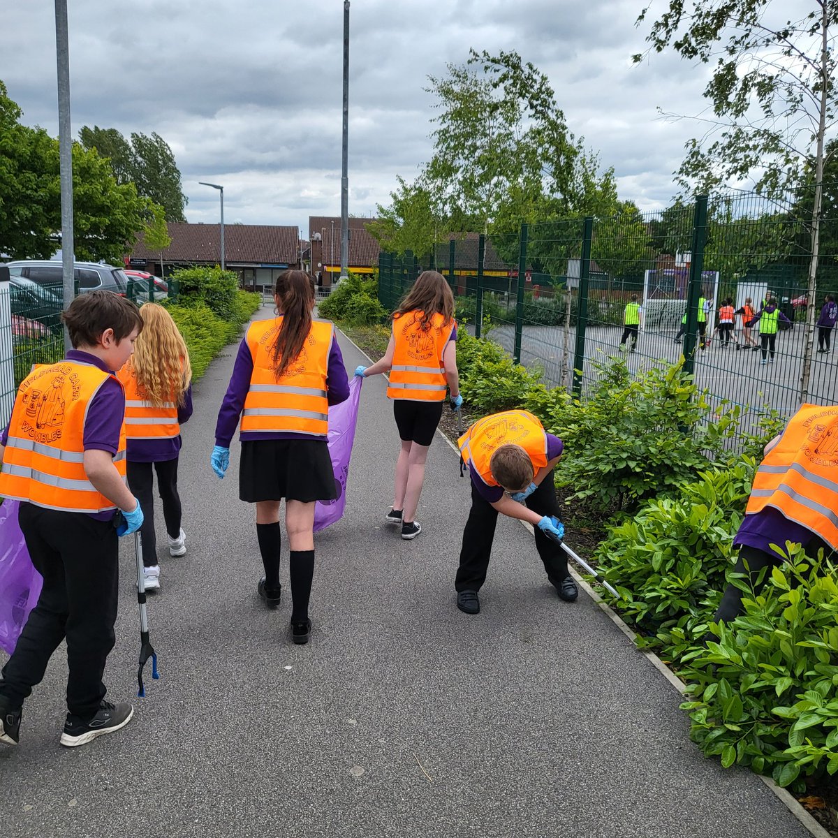 The Fieldhead Carr Wombles have been out today on their very first litter pick. They managed to fill a bag with litter from the path and along the fence. Great job Wombles from Y5. #lovetolearn #fhcWombles #tidy