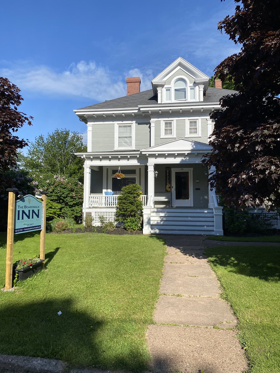 photo4view's tweet photo. Loved our stay in this heritage house @summerside. Beautiful property, hosts, and community!
.
.
#pei #princeedwardisland #canada #charlottetown #explorepei #atlanticcanada #eastcoast #cbcpei #maritimes #charlottetownpei #truepei #discoverpei #tourismpei #nature #bike #cycling https://t.co/5AgPKVhVmm