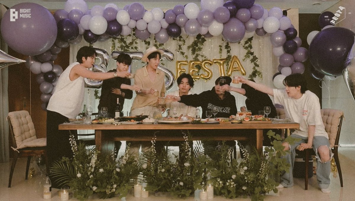 wangteaco's tweet photo. 613 ㅡ our home. our healing. our comfort. our bangtan we love you ♡ https://t.co/9LLwucSy6N