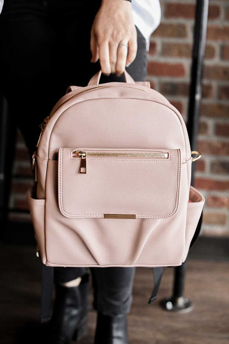 PrettyPokets's tweet image. From sleek, stylish backpack to travel backpack -The perfect home for your daily essentials.
 #smallbackpack #backpacks  #veganleather #backpacksforwomen #womenowned