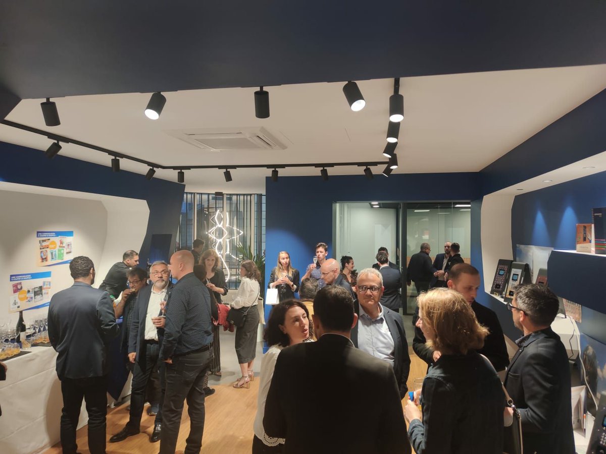 intratone tweet media