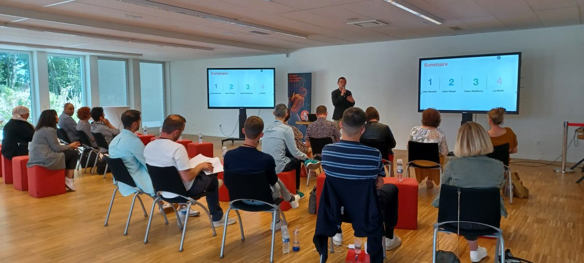 morgandubar1's tweet photo. Merci à la @CMA_HdF de nous avoir permis de sensibiliser les artisans à la #cybersecurité cette après-midi. De riches échanges sur l'importance de se défendre face aux cyberattaques.  @OrangeCyberFR @OrangeHDF @OrangePro https://t.co/eg6fT37mUw