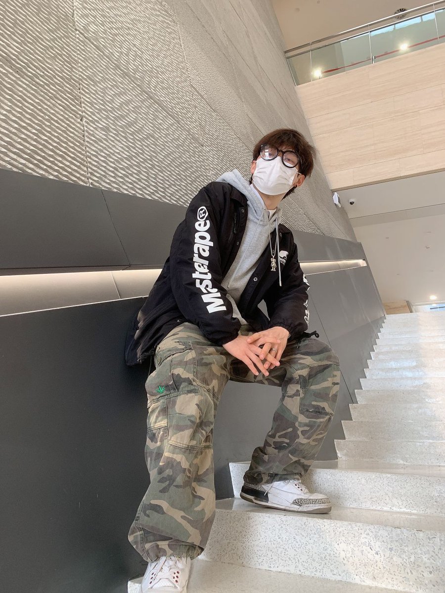chenjinbei2004's tweet photo. 喜欢看我的肉棒吗？��对超手你的想象。#肉棒 #鸡巴 #自慰 #腹肌 #撸管 #身高183 https://t.co/54cDmArZH5