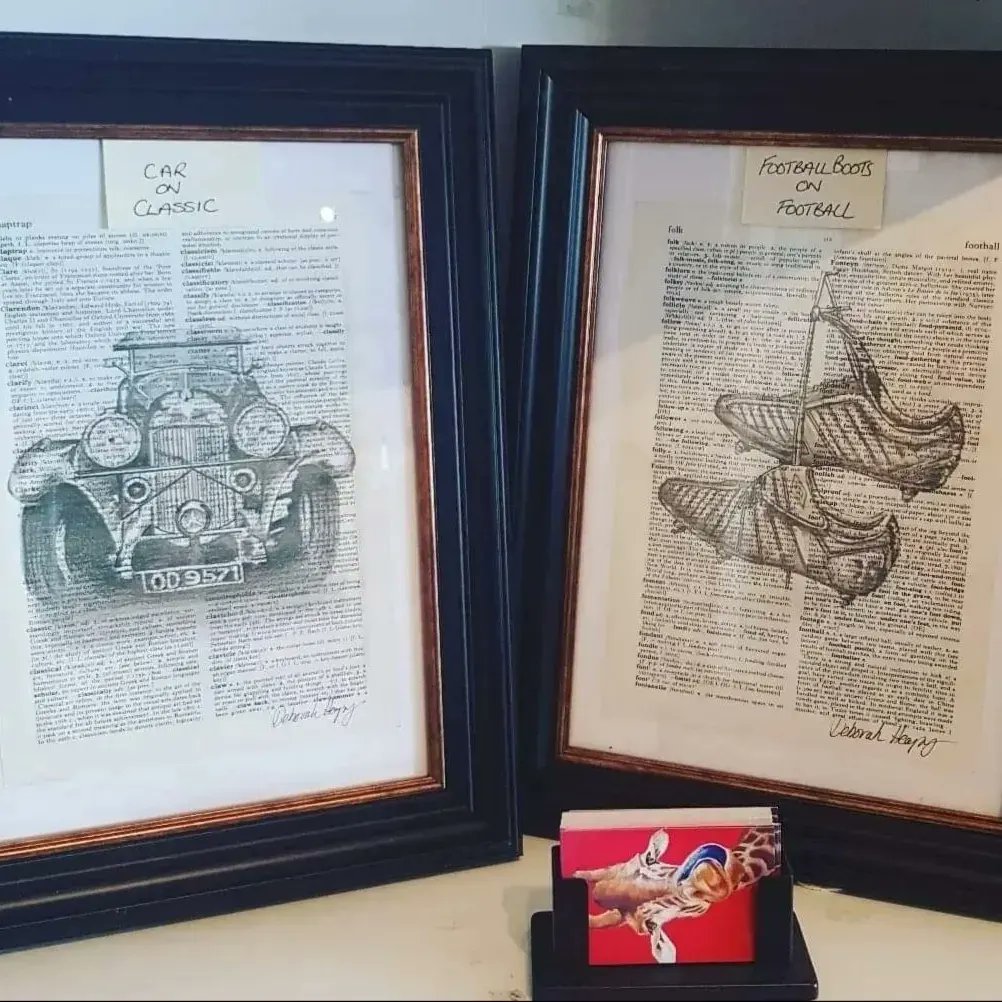 R U sorted for FATHERS DAY on Sunday. 
Or have U forgotten? 😬
My vintage Oxford Dictionary page drawings in a A4 frame R available. Each one is hand drawn on a page containing a significant word for that image &amp; only £50 +p&amp;p
#essex #art #FathersDay #fathersdaygifts #maldon