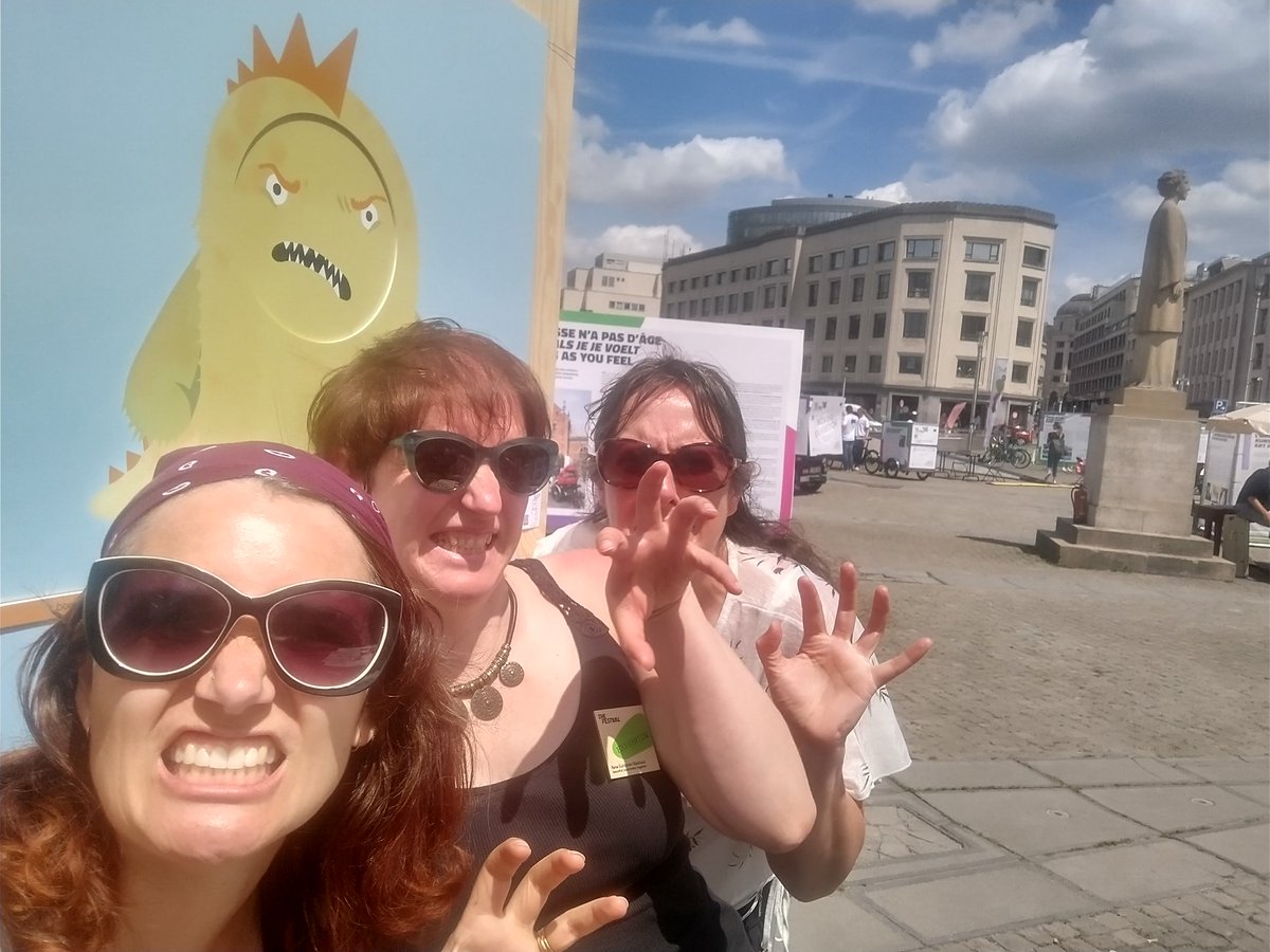 Returning home after 4 fab days at the #NewEuropeanBauhaus festival. 🇧🇪🇪🇺🌍🌱
Hoping our 3-faced monster survives the train journey!🚄
How are you feeling today? #happy #bored #angry