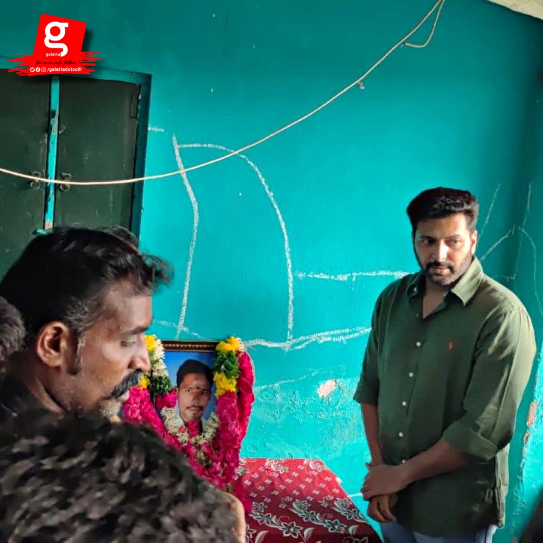 galattadotcom's tweet photo. #JayamRavi met the family members of his departed fan &amp; has mentioned that he would take care of the educational fees of his siblings. 

@actor_jayamravi #Ravi https://t.co/XKLNMMZx9l