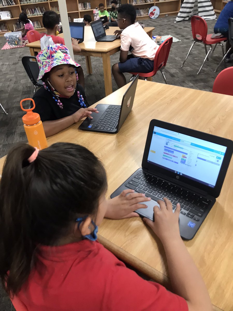 GT camp fully underway!! 5th grade Tinker Creativity Time, 3rd/4th grade Coding Explorations, and 1st/2nd grade Live Earthworm STEM Challenge! A lot pack into 1 day!