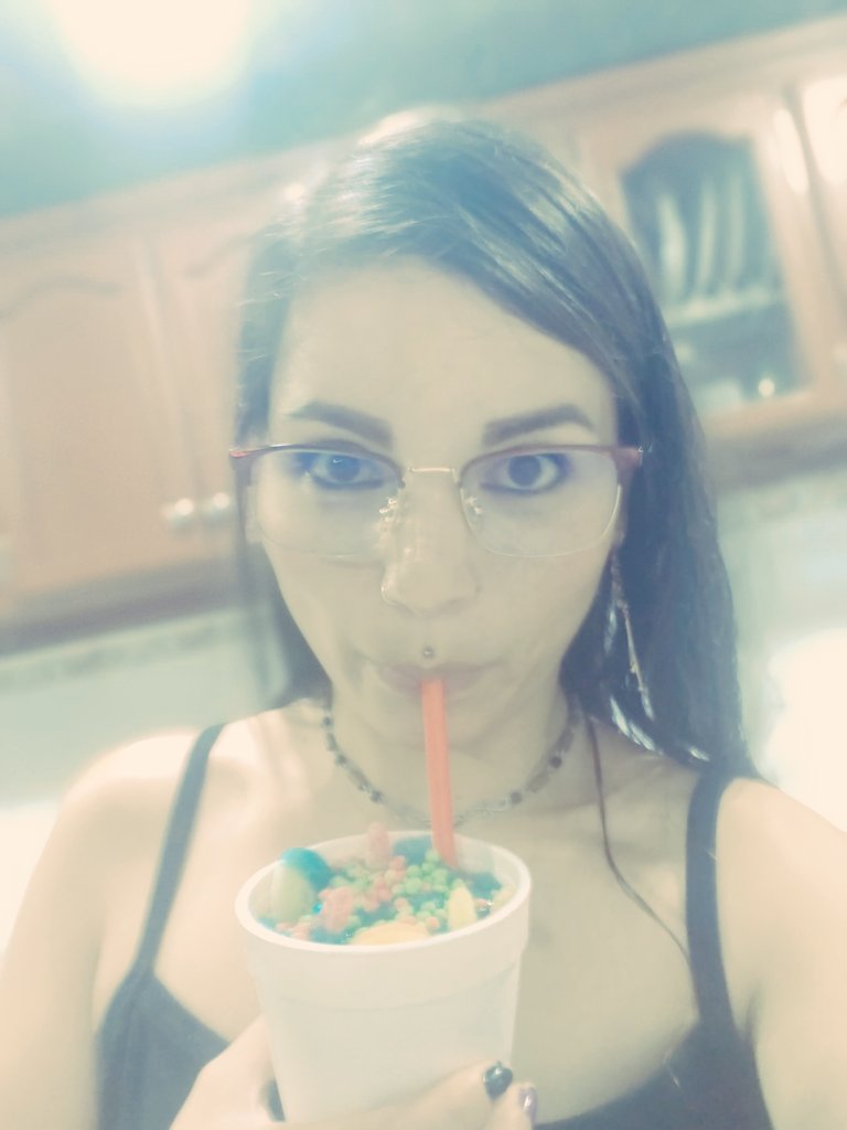 MeryJean_'s tweet photo. Un coctelito?
https://t.co/SEUilOoIpj
#StripChat #meryjean #latina #veryhot #mamasita https://t.co/36GIY9rrSc