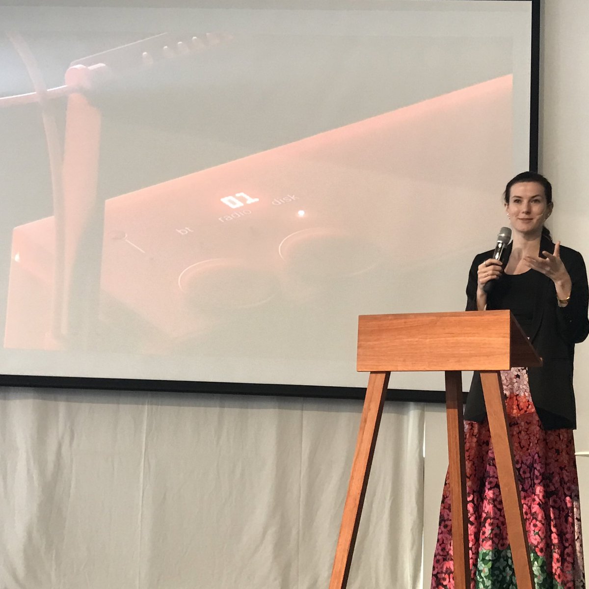 During her keynote at #ThingsCon22 <a href="/JustynaZubrycka/">Justyna Zubrycka</a> shared how she approaches physical-digital product design. From rediscovering the functional design &amp; ethereal views of Dieter Rams, to the experimental design &amp; functional esthetics by @teenageengineering &amp; Virgil Abloh’s OB-4.