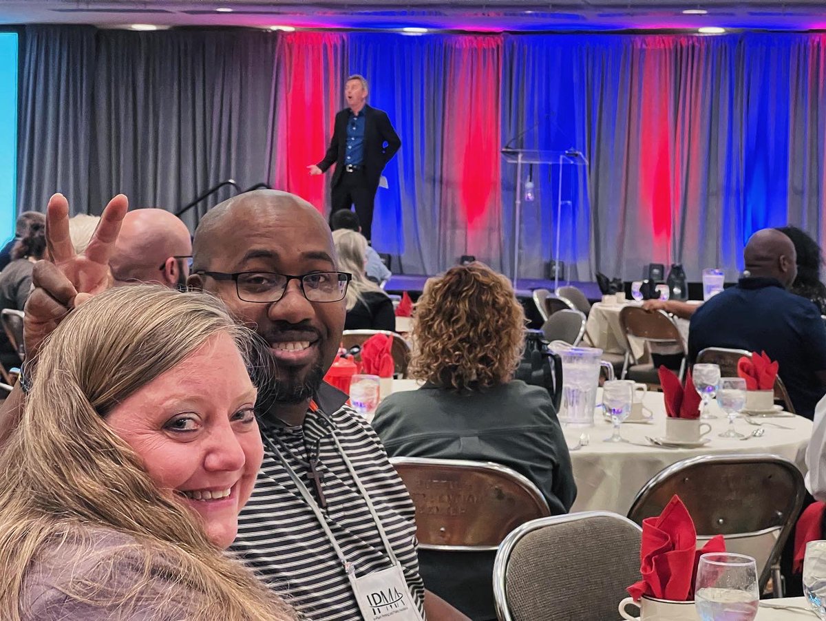 IPMAHQ's tweet photo. IPMA 2022 has begun! And to open the conference, Bob Neubauer from In-Plant Impressions presenting “How In-plants Are Coping After Covid.”
#ipma2022 #inplant #inplantimpressions #conference #buffalo #print #mail #speaker https://t.co/ta7FDvi2qK