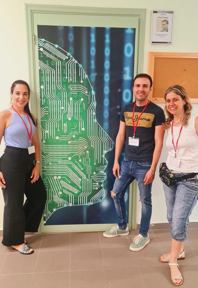 ieselsobradillo's tweet photo. #ICTeam #Day1 Presentation, management of the project, differences in society and Special Needs Education in Greece 🇬🇷 https://t.co/glBRsDf1St