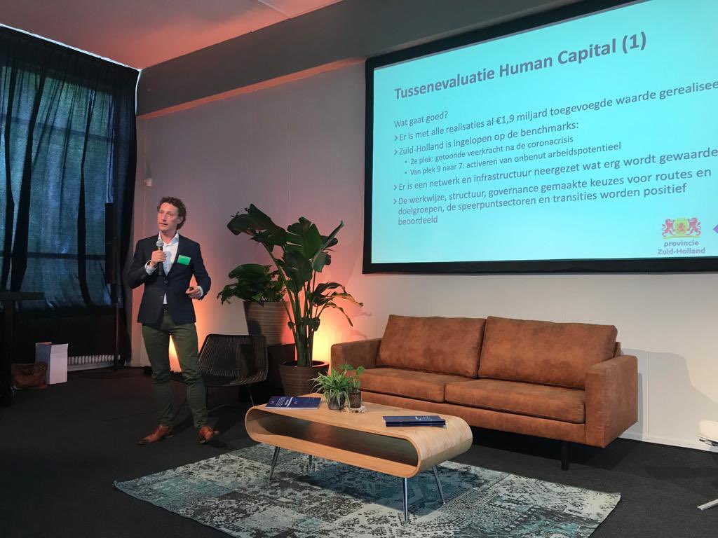 Ferrie Förster tweet media