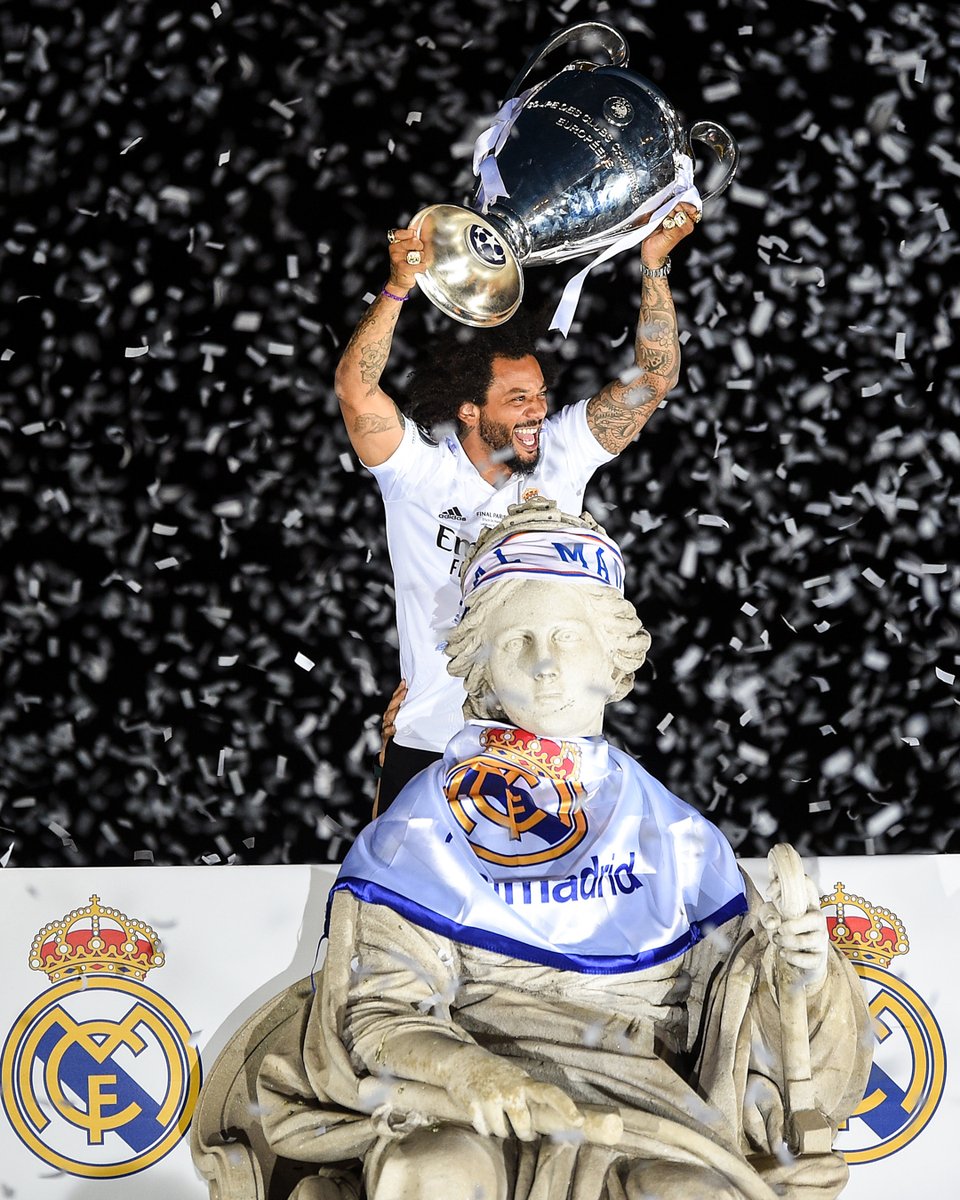 realmadrid's tweet image. ⏪ El antes...
¡Y el después! ⏩
@MarceloM12 | #GraciasMarcelo