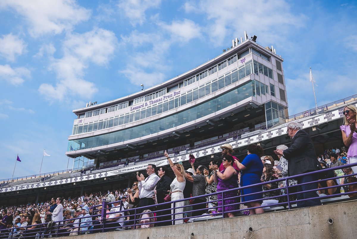 NU_Sports's tweet photo. Here's to the Class of 2022 🎓👏

Happy @NorthwesternU Commencement Day from Ryan Field! https://t.co/JbyuOgIBwp